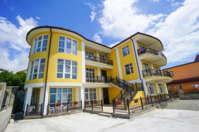 AnnaMariya Apartment